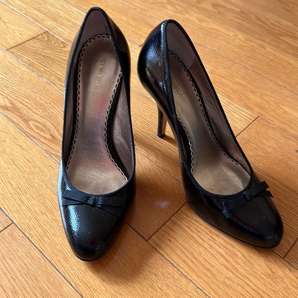 Bebe Rihanna Black Heels - Picture 3 of 3